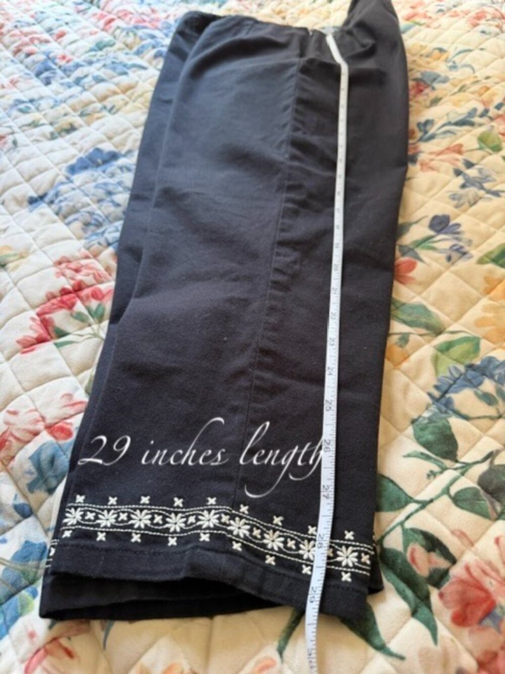 Talbots Black Pants w/ White Decorative Trim- size 4- 97% cotton w/ 3% stretch